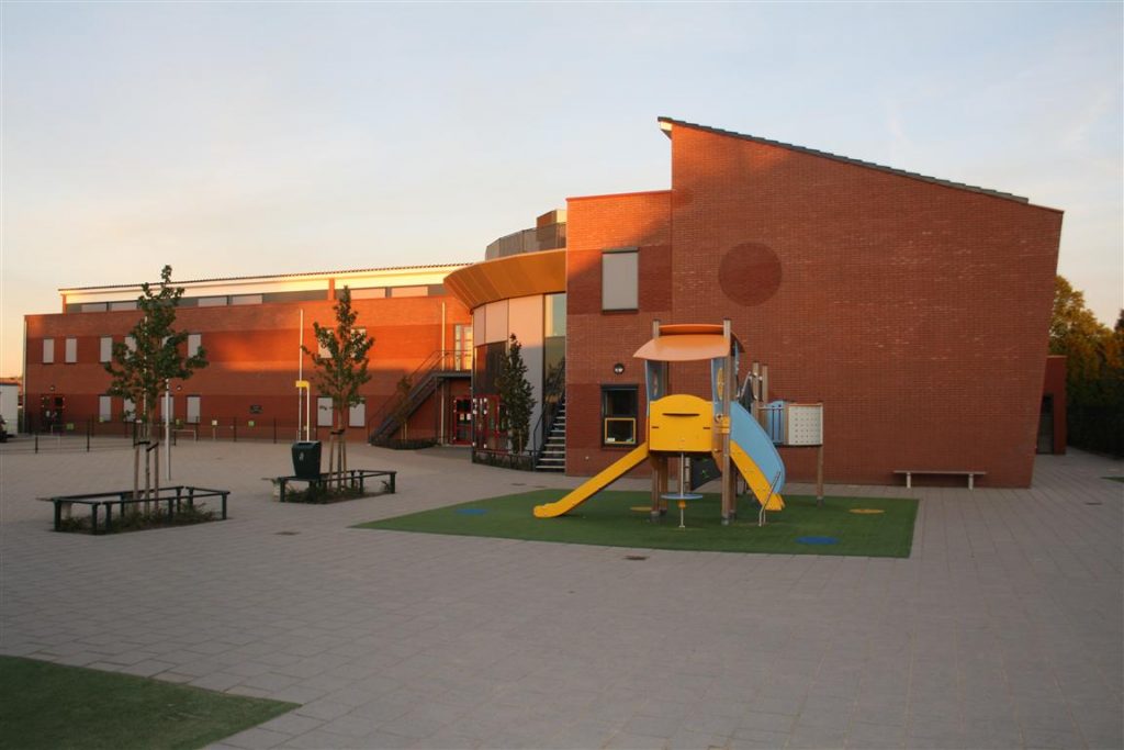 Sebaschool Ochten, Utiliteitsbouw