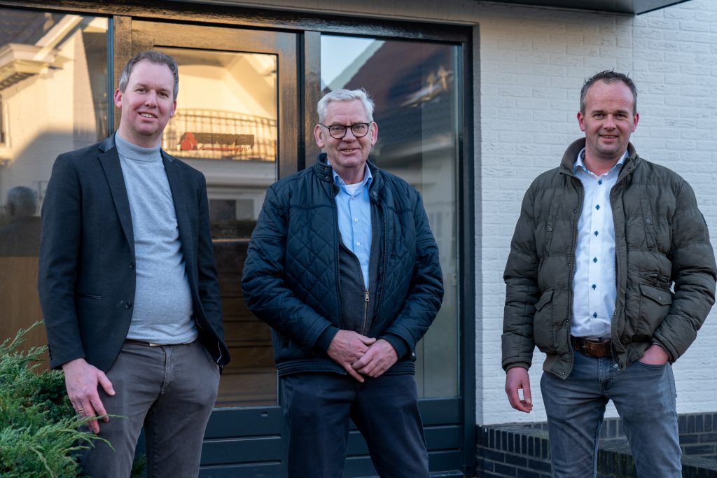 Bedrijfshal Waardenburg, extra foto