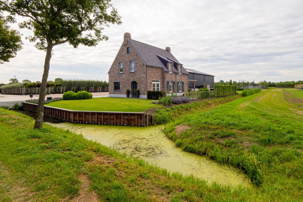 Villa in Kempische stijl, Luxe villabouw